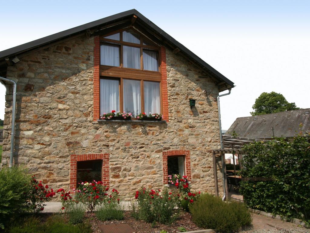 Quaint Apartment In Ondenval With Terrace Waimes Eksteriør billede